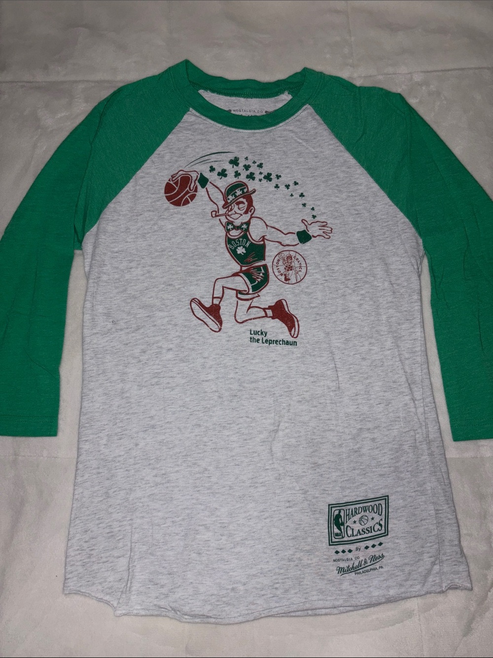 Boston Celtics Hardwood Classics Women’s Raglan Tee